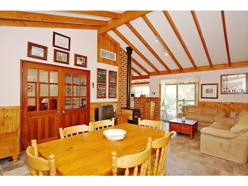 44 Walding Road, Carabooda WA 6033