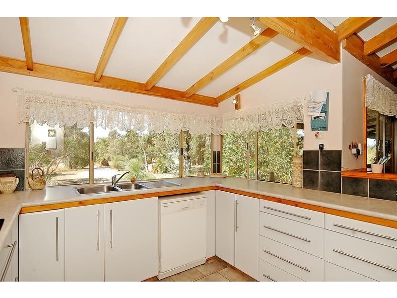 44 Walding Road, Carabooda WA 6033