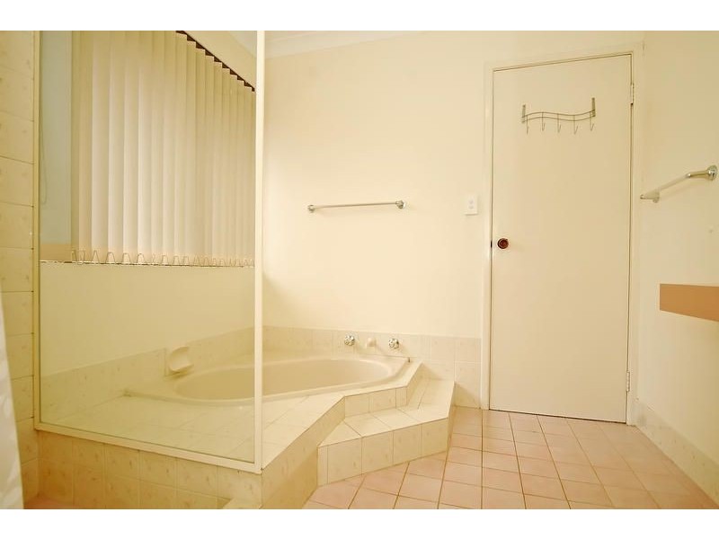 8 Alperton Court, Kingsley WA 6026