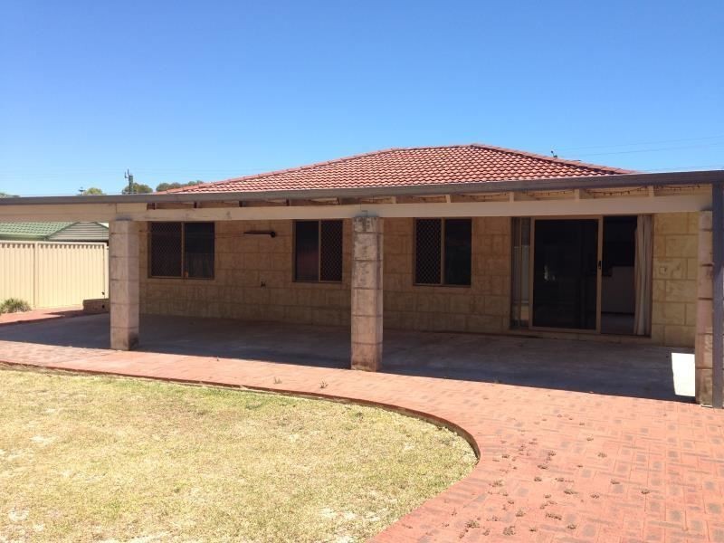 92 Lysander Drive, Heathridge WA 6027