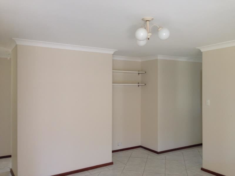 92 Lysander Drive, Heathridge WA 6027