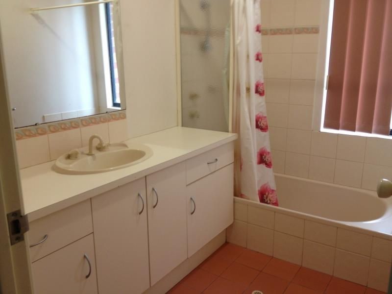 18 Adelong Circuit, Merriwa WA 6030