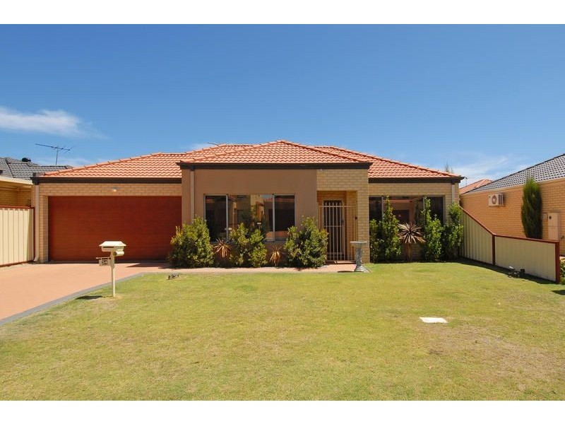 34 Gemini Way, Madeley WA 6065