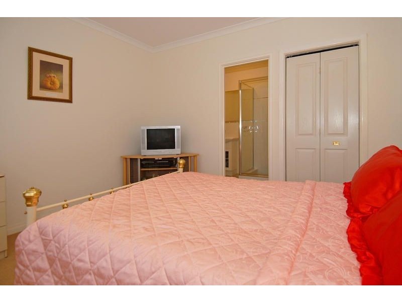 34 Gemini Way, Madeley WA 6065