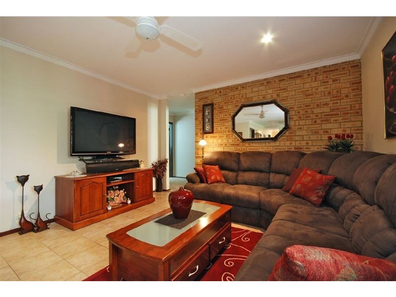 23 Sunart Close, Hamersley WA 6022