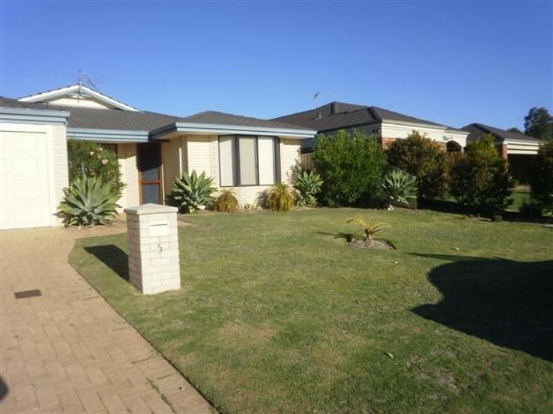 5 Harrington Avenue, Tapping WA 6065