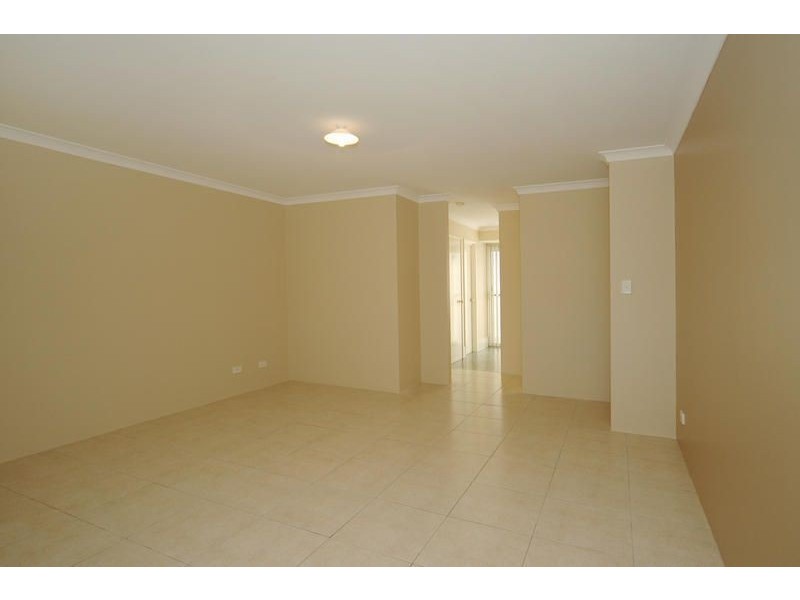 36 Jindare Loop, Carramar WA 6031