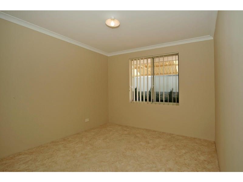 36 Jindare Loop, Carramar WA 6031