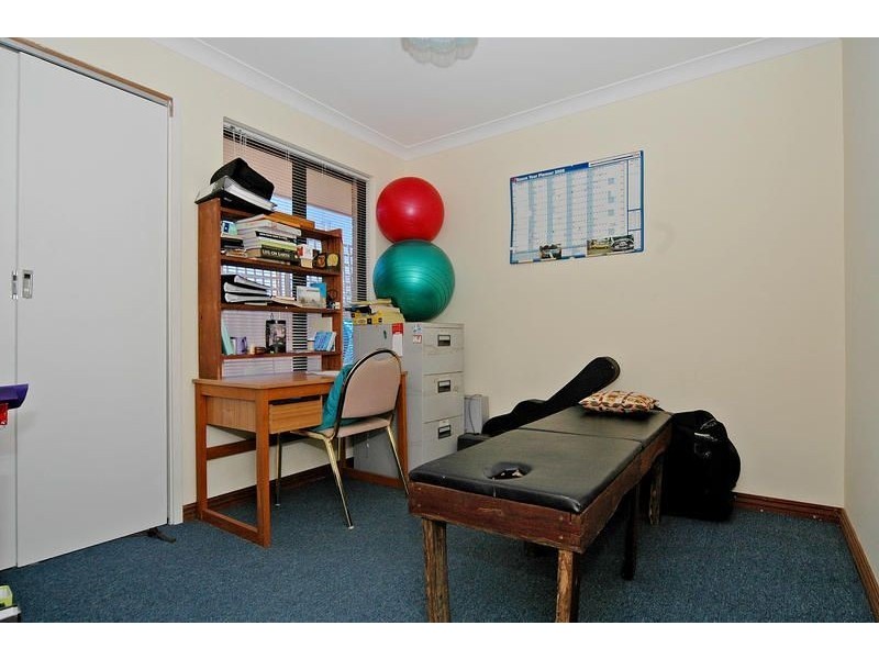 6 Telstar Place, Heathridge WA 6027