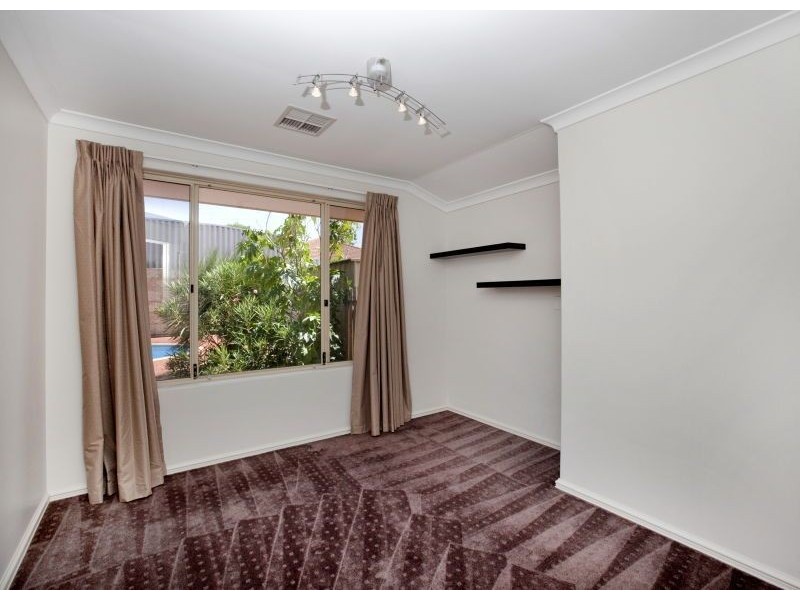 89 Roxburgh Circle, Kinross WA 6028