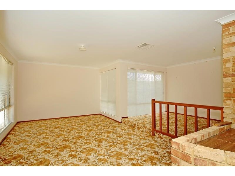 93 Safari Place, Carabooda WA 6033