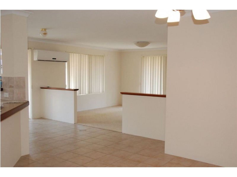 25 Swiftsure Place, Currambine WA 6028