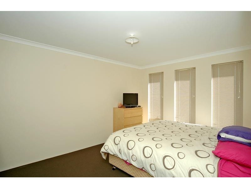 2 Nalgan Court, Carramar WA 6031