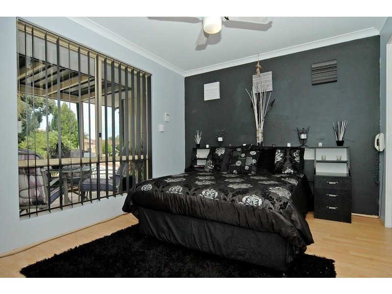 4 Kanto Court, Marangaroo WA 6064