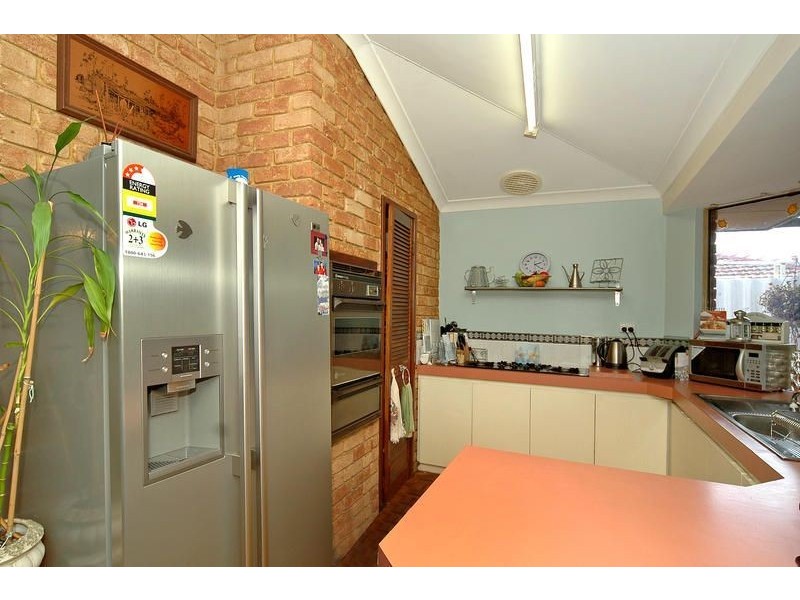 44 Emerald Way, Edgewater WA 6027