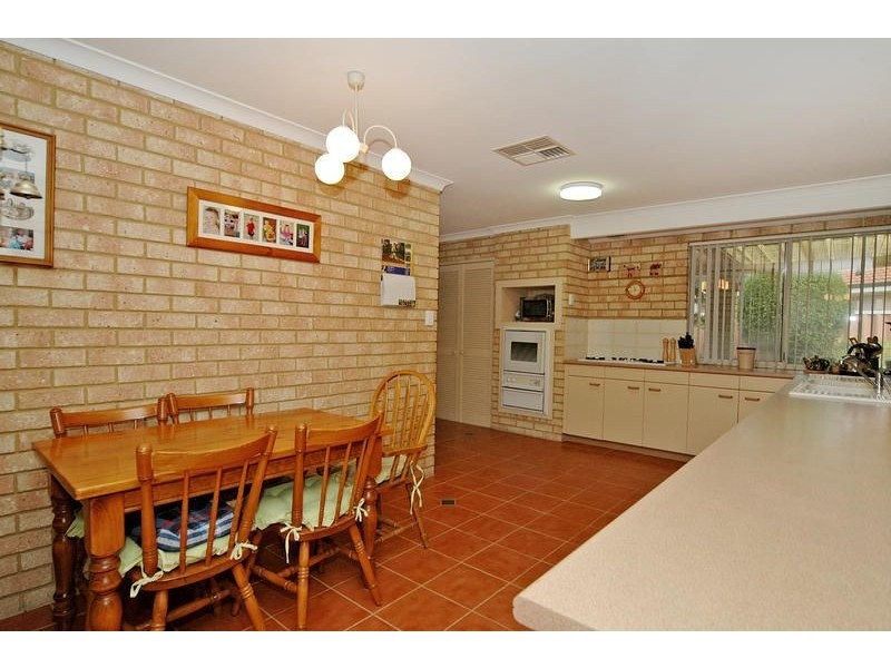 14 Kazan Close, Joondalup WA 6027