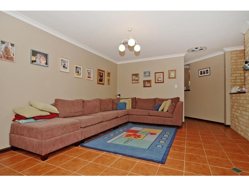 14 Kazan Close, Joondalup WA 6027