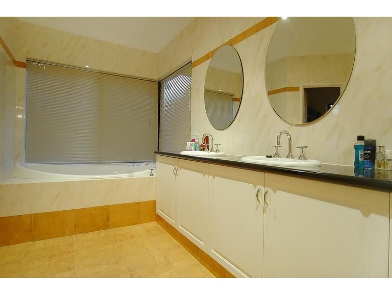 7 Abalone Place, Burns Beach WA 6028