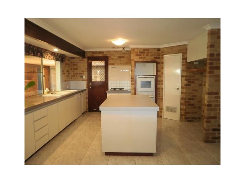 9 Throssell Place, Clarkson WA 6030