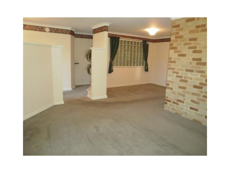 9 Throssell Place, Clarkson WA 6030