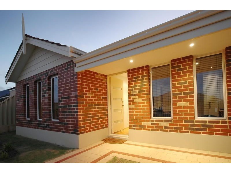 121 Rosegreen Avenue, Butler WA 6036