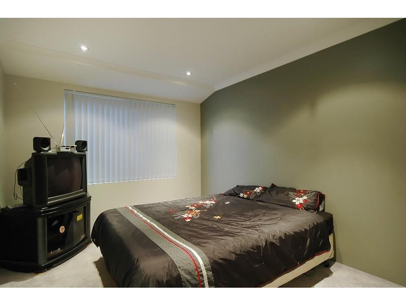 121 Rosegreen Avenue, Butler WA 6036