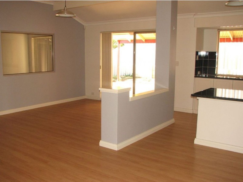 18 Fisherton Circuit, Kinross WA 6028