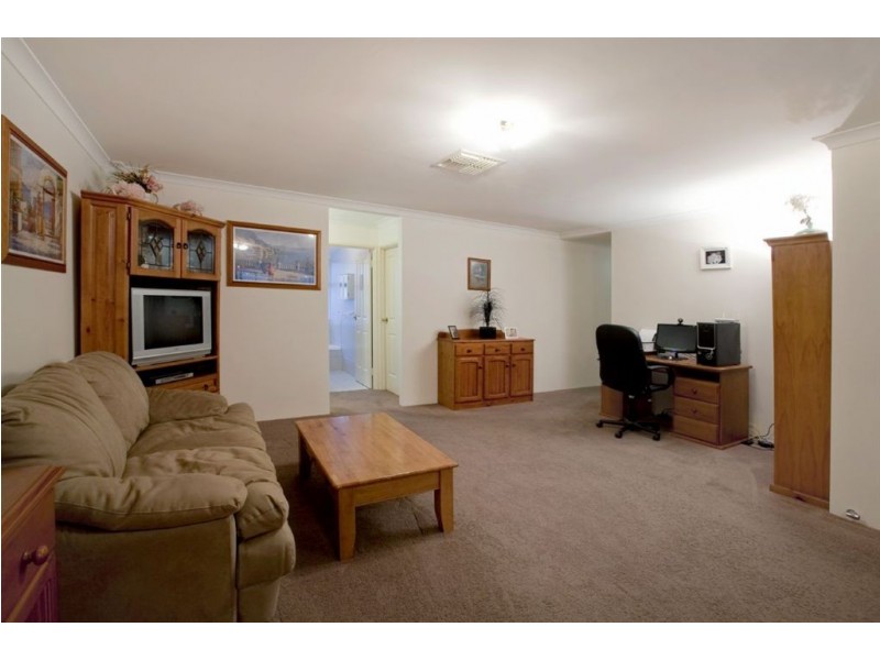 18 Dundaff Turn, Kinross WA 6028