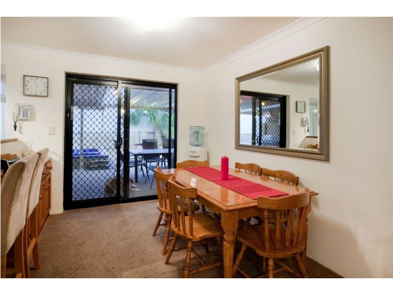 18 Dundaff Turn, Kinross WA 6028