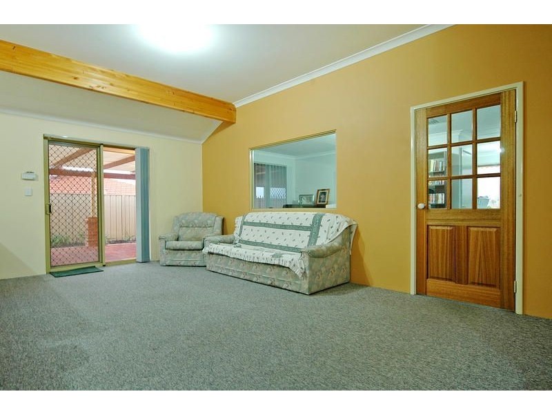 15 Grangemouth Turn, Kinross WA 6028