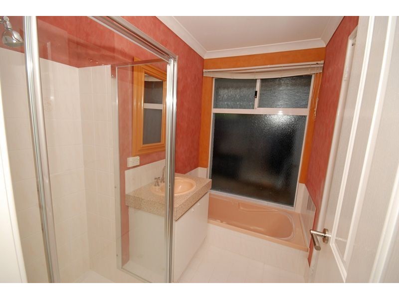 6 Templar Place, Currambine WA 6028
