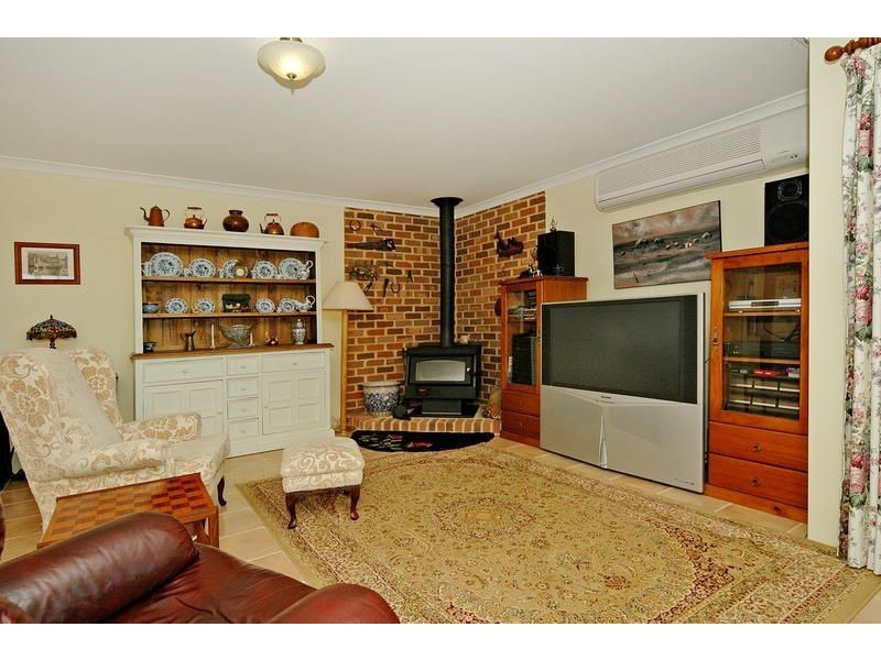 69 Caladenia Close, Lower Chittering WA 6084