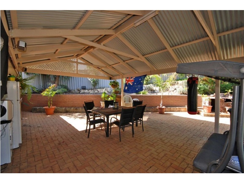 12 Albion Street, Craigie WA 6025