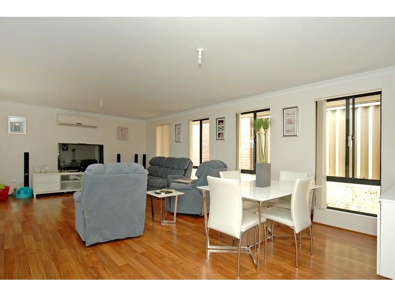 57 Feakle Bend, Ridgewood WA 6030