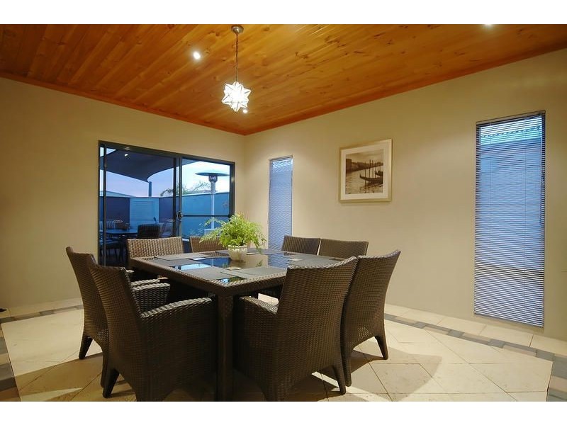 25 Carlton Turn, Currambine WA 6028