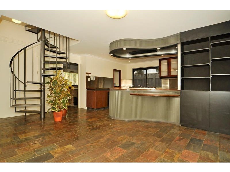 8 Simcoe Court, Joondalup WA 6027