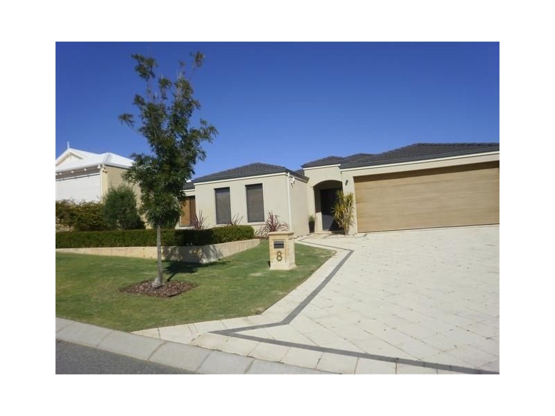 8 Arreton Way, Hocking WA 6065
