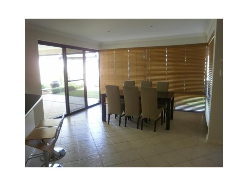 8 Arreton Way, Hocking WA 6065