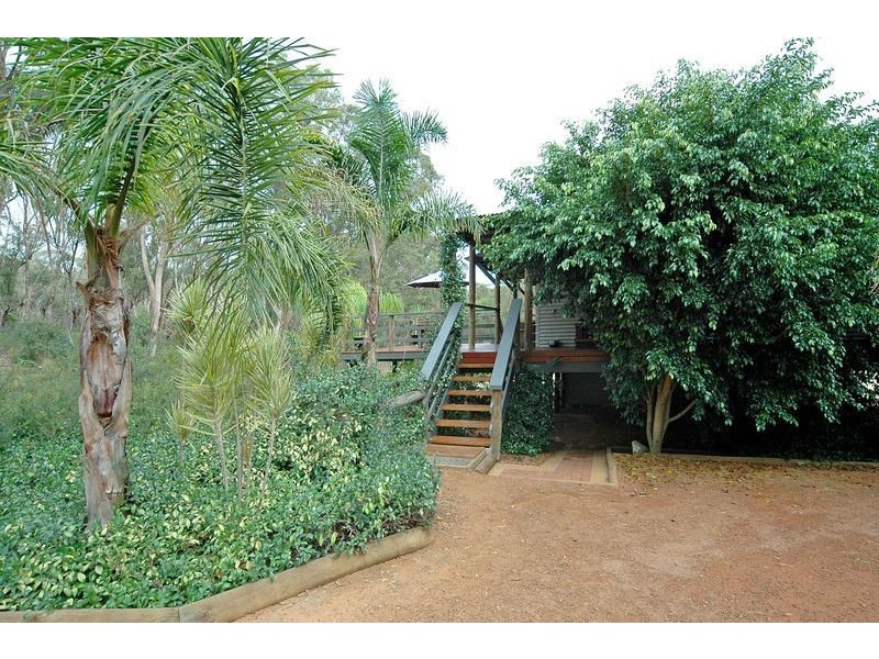 51 Emerald Drive, Carabooda WA 6033