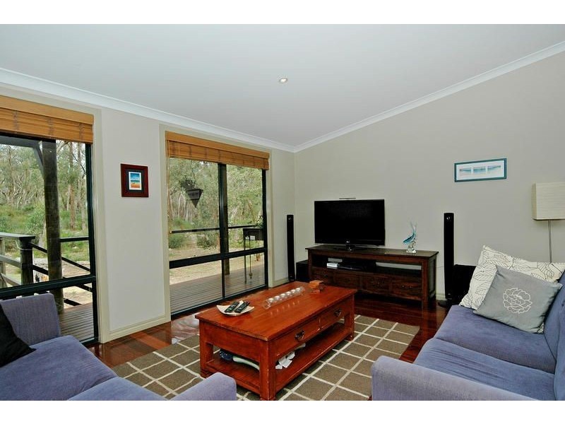 51 Emerald Drive, Carabooda WA 6033