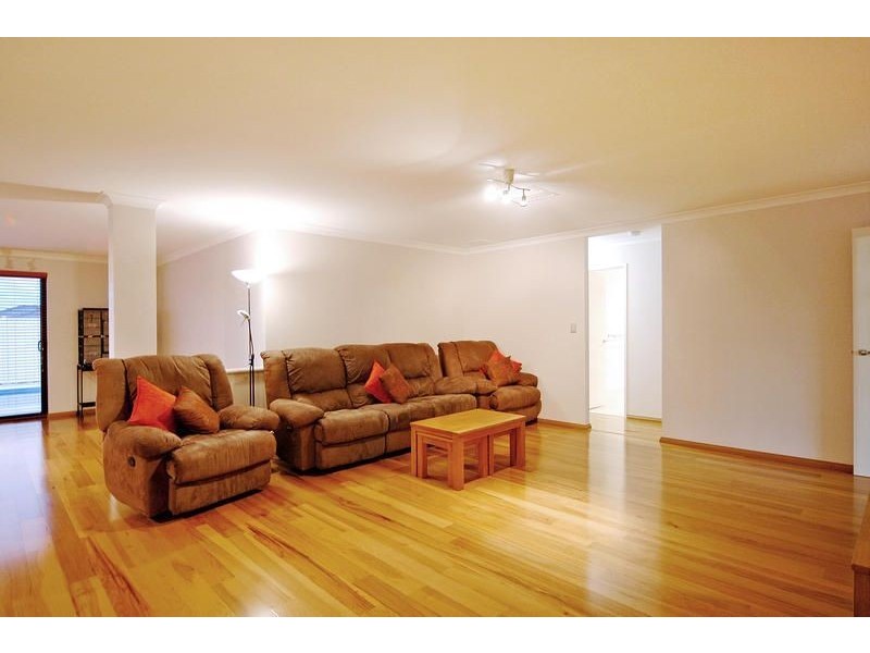 14 Coolidge Gardens, Tapping WA 6065