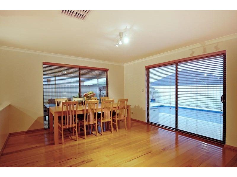 14 Coolidge Gardens, Tapping WA 6065