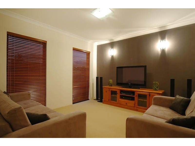 12 Edenbrooke Terrace, Clarkson WA 6030