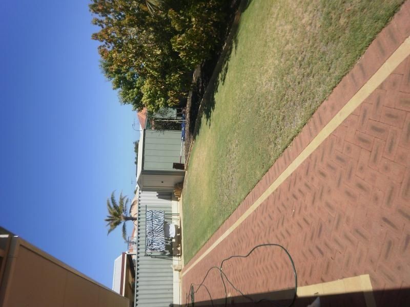 20 Roxburgh Street, Kinross WA 6028