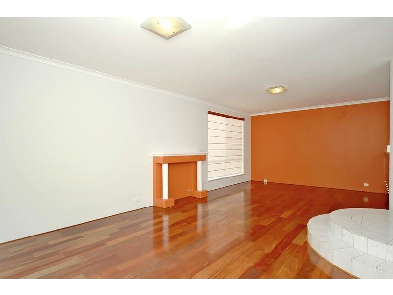 11 Tiller Road, Ocean Reef WA 6027