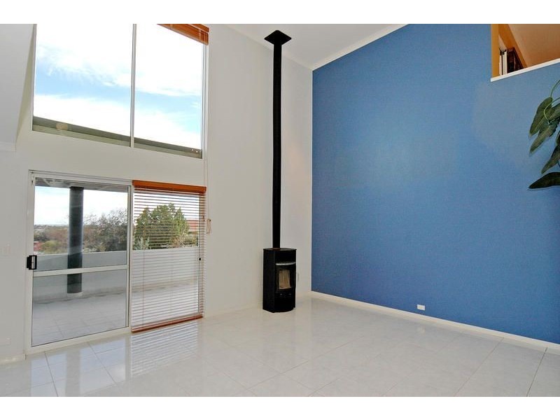 11 Tiller Road, Ocean Reef WA 6027