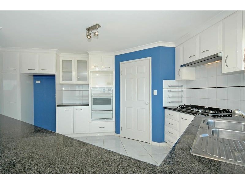 11 Tiller Road, Ocean Reef WA 6027