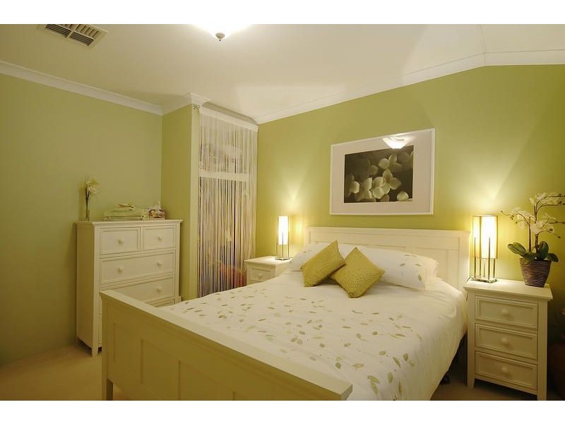 107 Clydebank Crescent, Kinross WA 6028