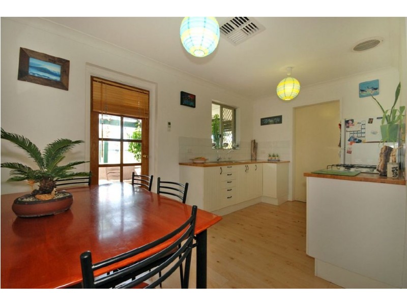 28 Leichhardt Avenue, Padbury WA 6025