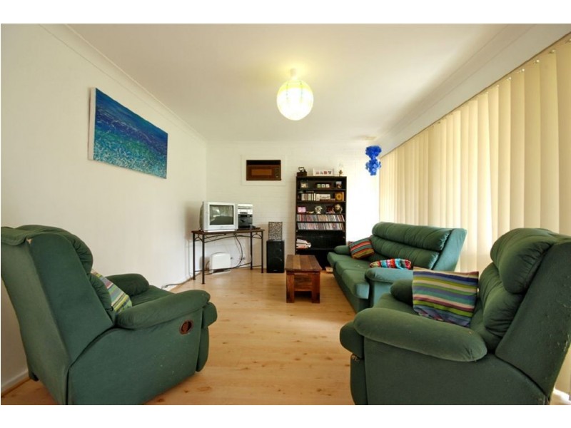 28 Leichhardt Avenue, Padbury WA 6025